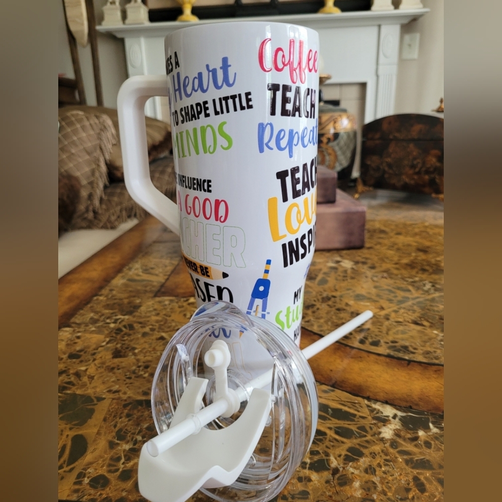 Hobby Lobby White and Red Water Bottle for Dining - Picture 4 of 4